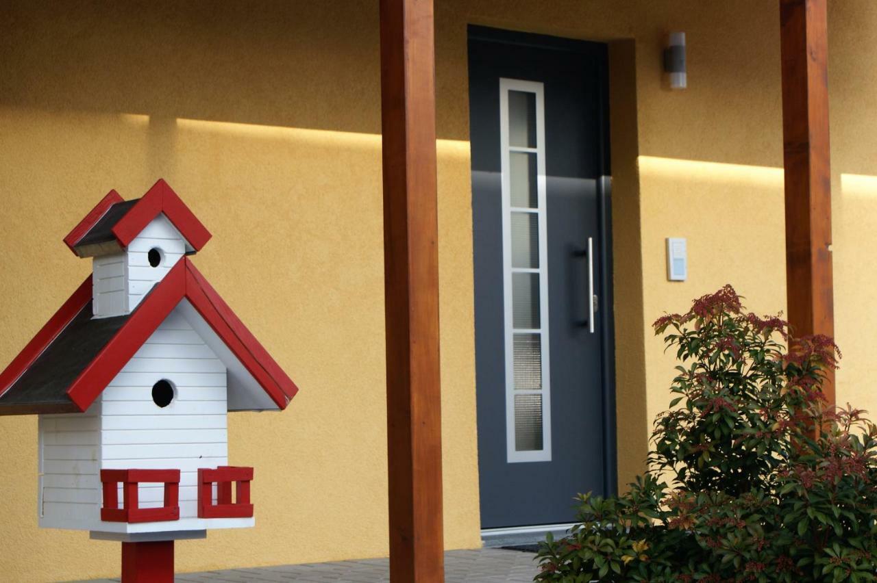 Caro'S Ferienwohnung Haard Bagian luar foto